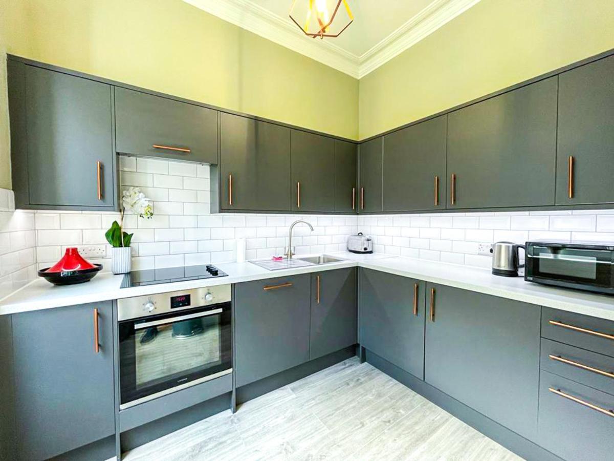 Desirable 2 Bed Apt Near Edinburgh Castle Exterior foto